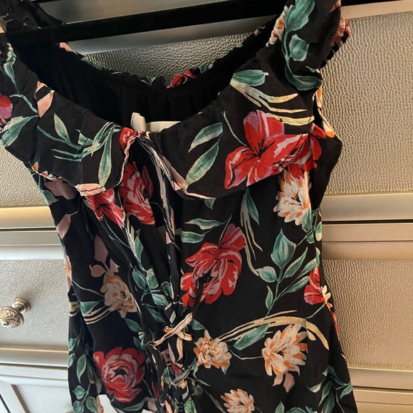 Lover and Friends Women's Top Size Medium - Picture 2 of 4